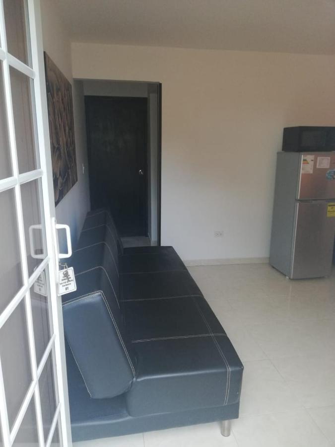 Apartamentos Turisticos Dona Flor San Andres  Exterior photo